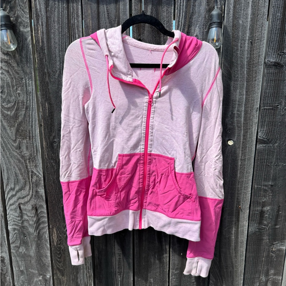 Lululemon Athletica Pink Women’s Activewear Full Zip Voyage Hoodie size 6/small
